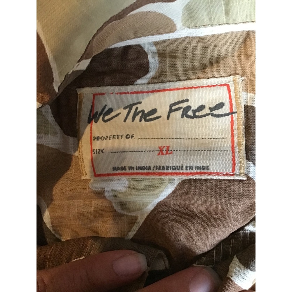 Free People Women's Desert Brush Combo Hidden Flower Camo Shirt Size XL NWT - Picture 7 of 12